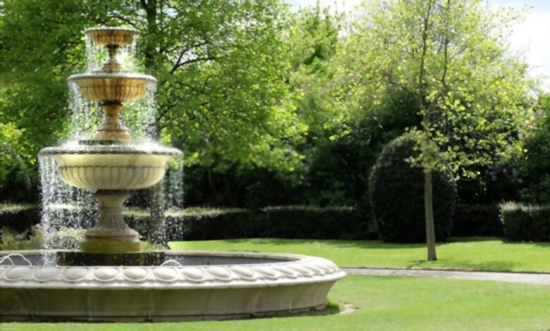 garden art fountain